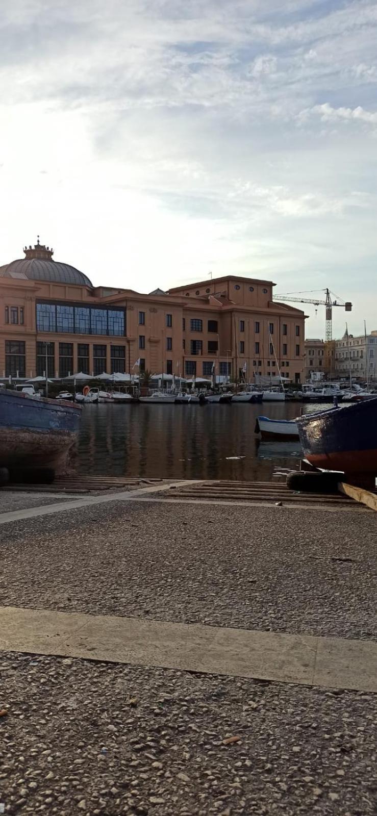 Dimora Falcone Bari Exterior foto